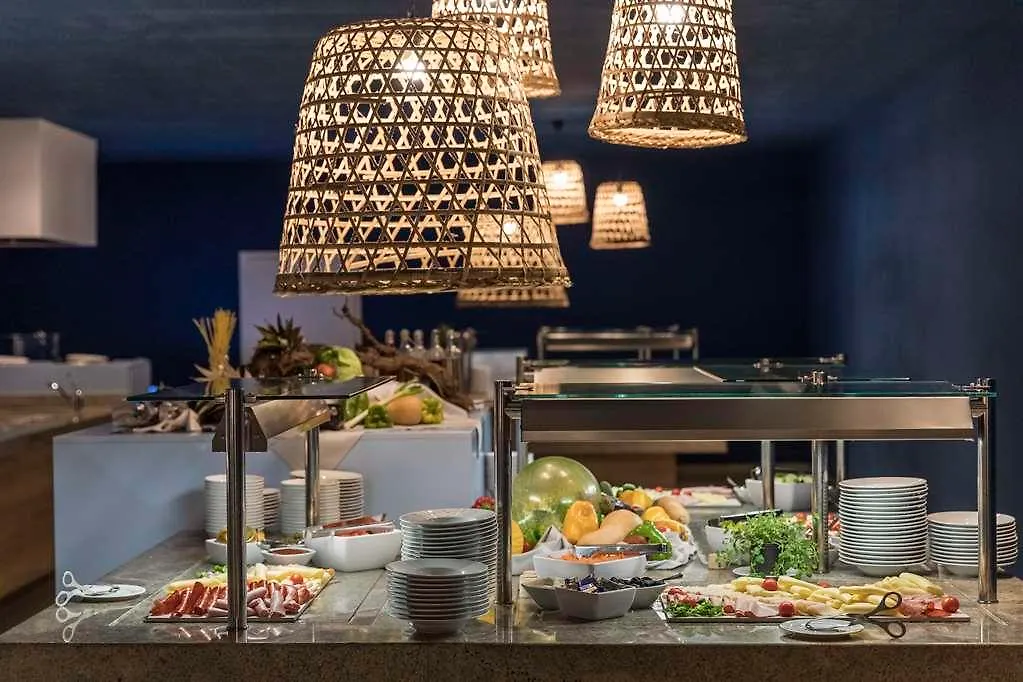 Falkensteiner Hotel Park Punat 4*,
