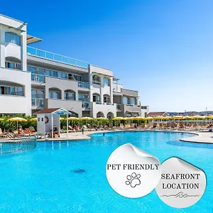 **** Aparthotel Family Del Mar Chorvatsko